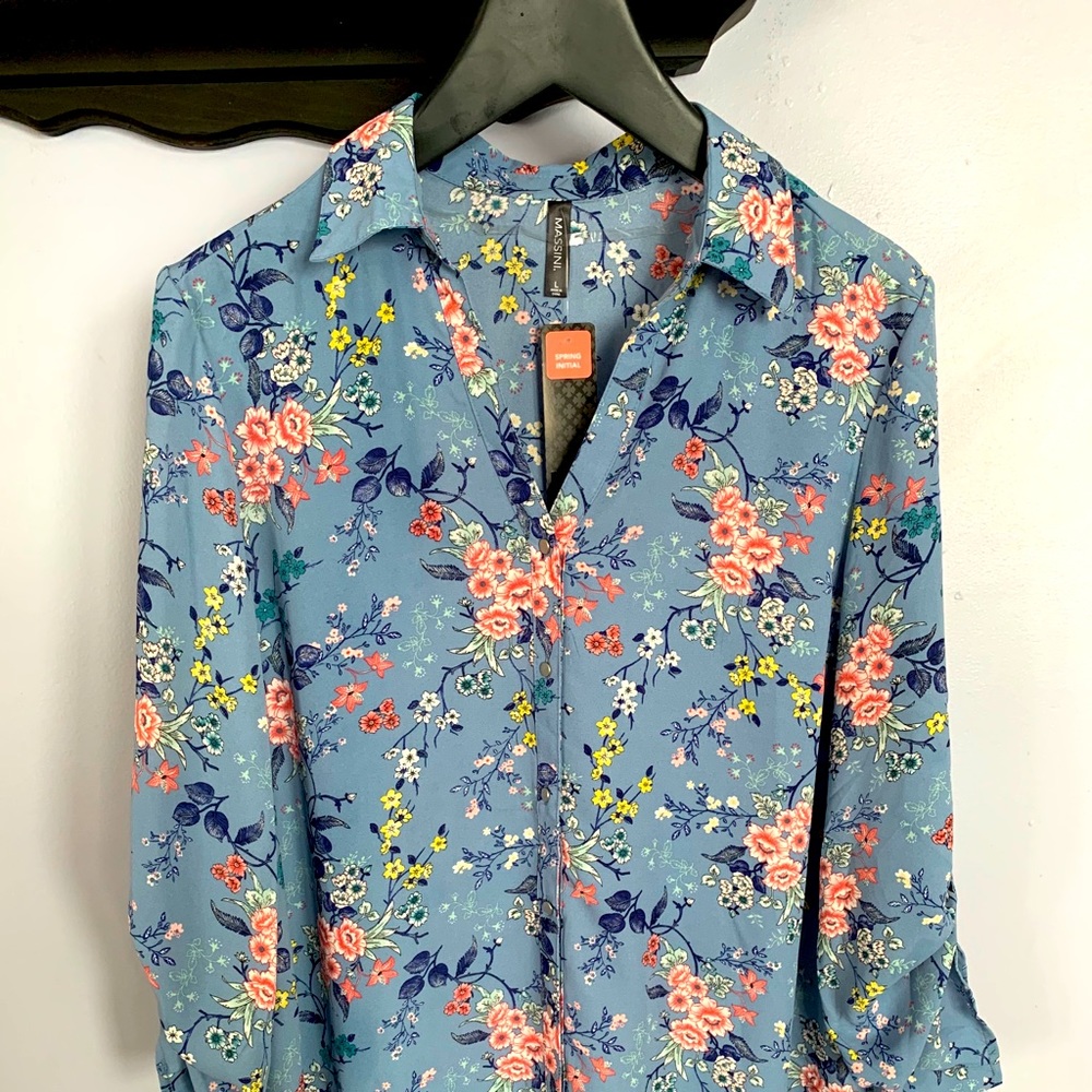 Periwinkle blue flower women’s blouse